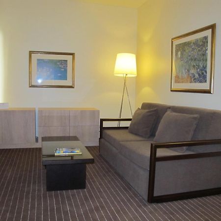 Hotel Girassol - Suite Hotel فونشال المظهر الخارجي الصورة