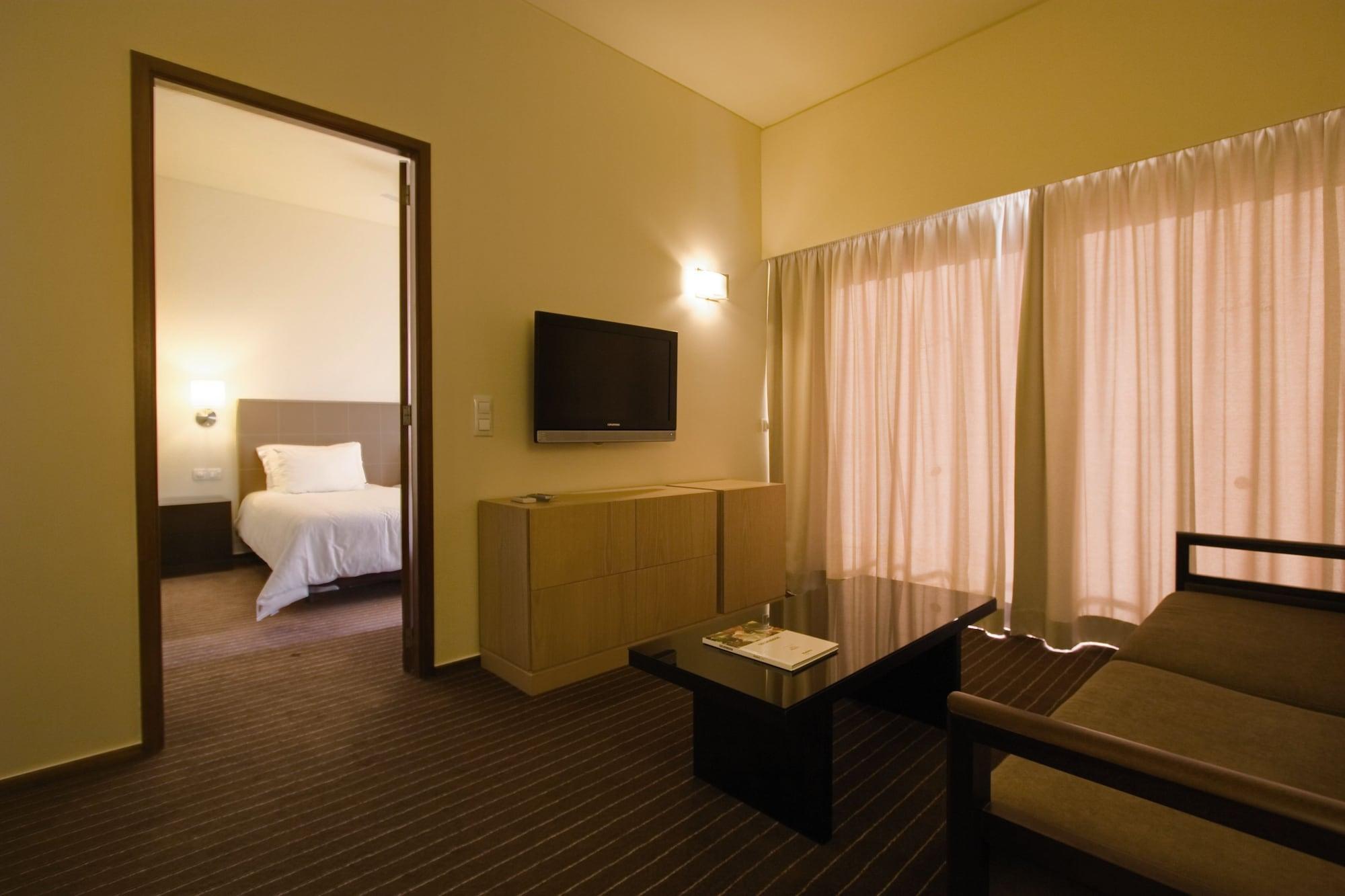Hotel Girassol - Suite Hotel فونشال المظهر الخارجي الصورة