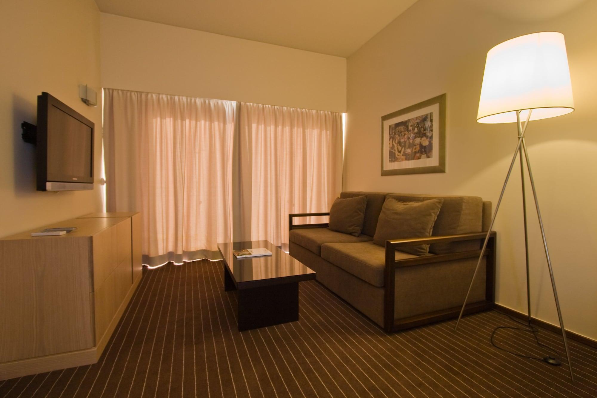 Hotel Girassol - Suite Hotel فونشال المظهر الخارجي الصورة