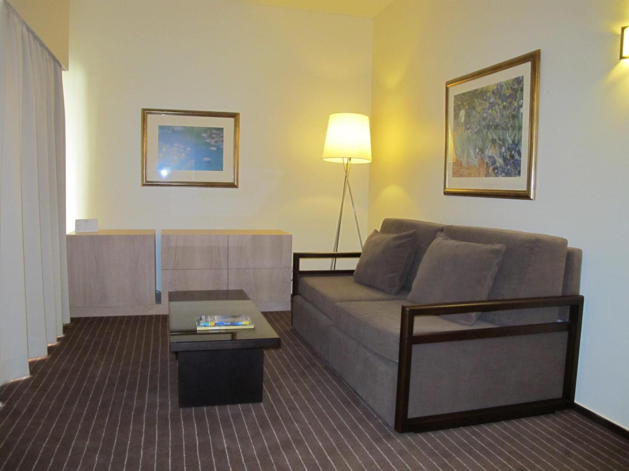 Hotel Girassol - Suite Hotel فونشال المظهر الخارجي الصورة